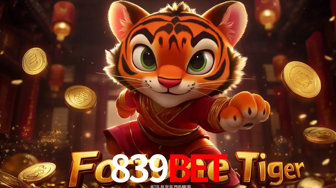 O carismático mascote do jogo de slot Fortune Tiger, um tigre fofo em pose de artes marciais, pronto para trazer sorte e multiplicadores de ganhos no cassino online 839BET.